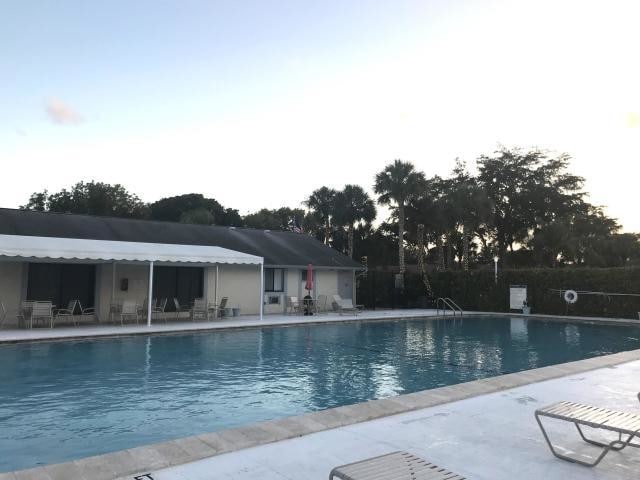 Building Photo - 1112 Green Pine Blvd, Apt A-1