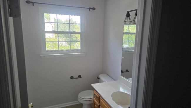 Photo - 102 Jewell Ave House