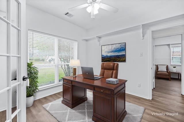 Foto del edificio - 2409 Katina Dr