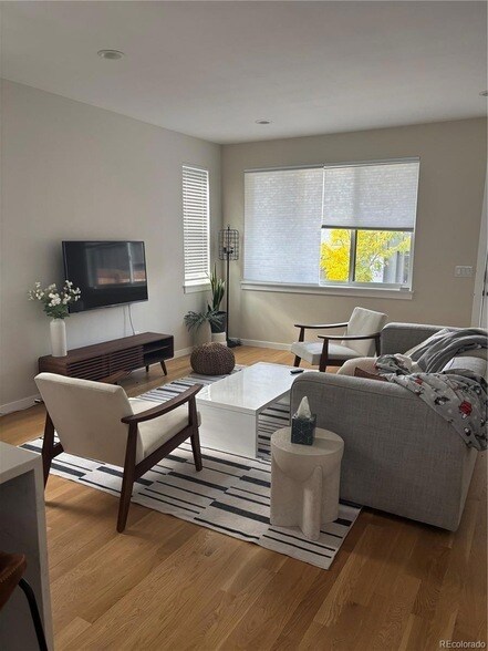 Foto del edificio - 4509 S Acoma St