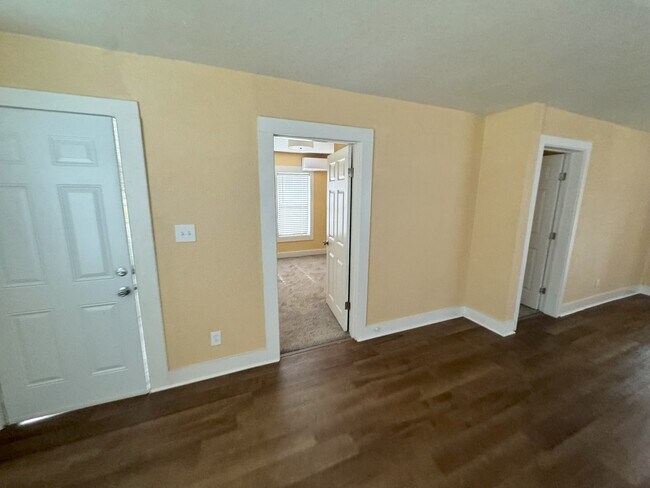 Foto del edificio - 1401 N 8th St