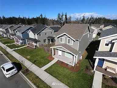 Building Photo - 1642 NW 5th Ave