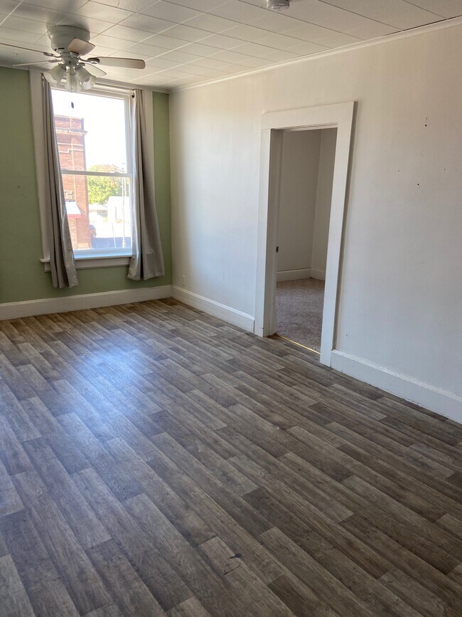 Foto del edificio - Bakery/Apartment