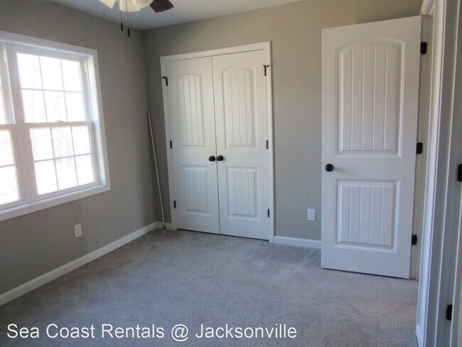 Building Photo - 2 br, 2.5 bath House - 116 Cornerstone Place