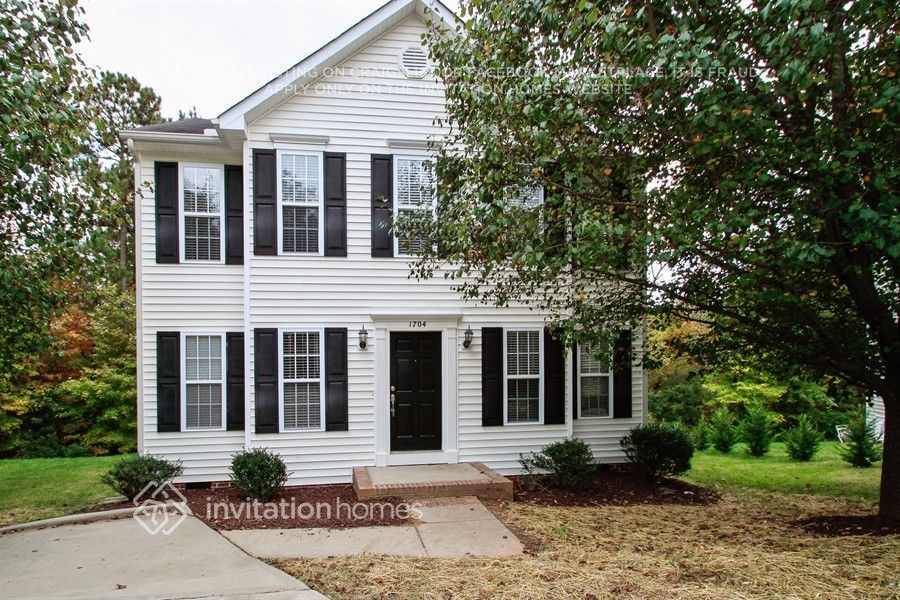 Primary Photo - 1704 Shiva Ct