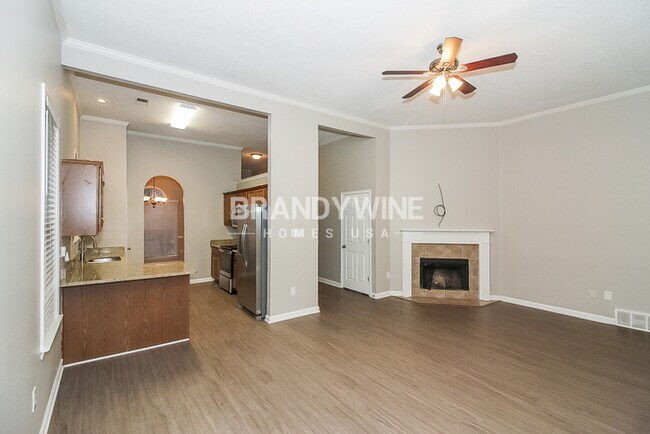Building Photo - NEW Lower Rental Rate Leasing Special: Mar...