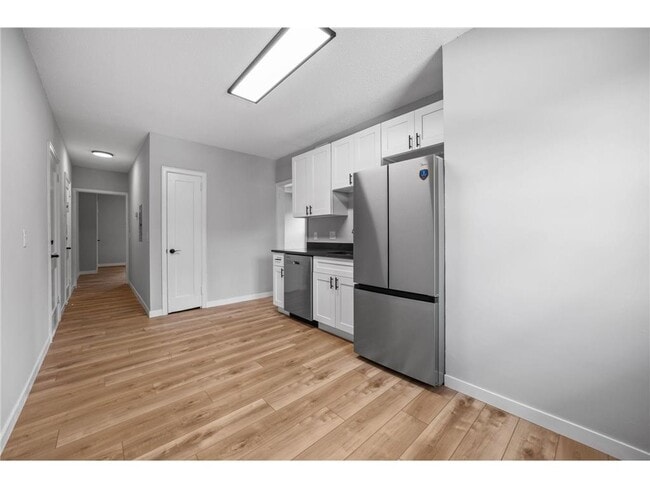 Foto del edificio - 3379 Brownlow Ave