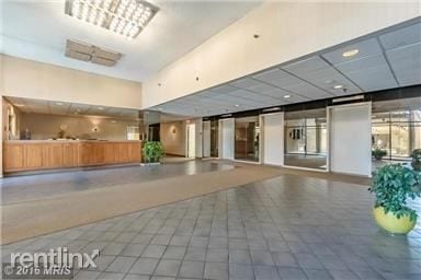 Building Photo - 9200 Edwards Way