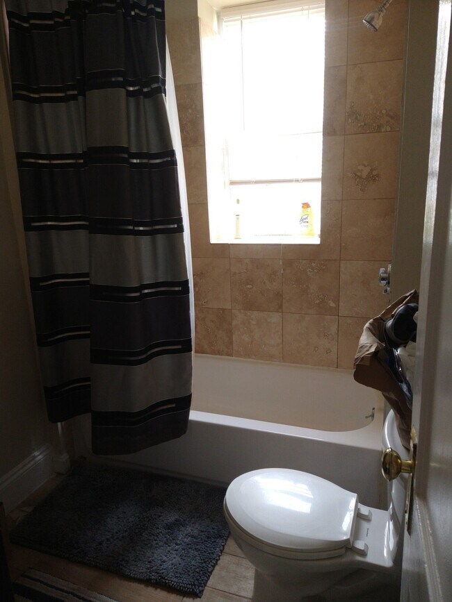 Foto del edificio - 1189 Commonwealth Ave