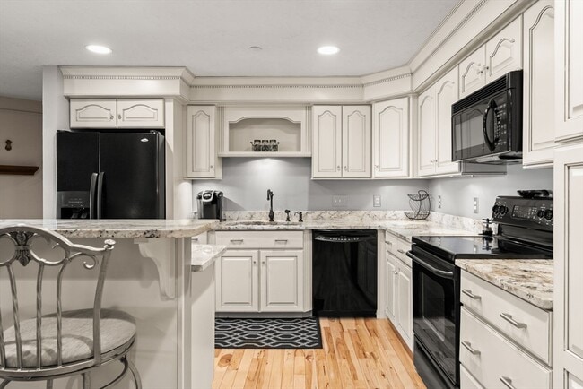 Foto del edificio - 1001 Marina Dr