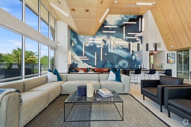 Clubhouse Lobby - Bexley SoCo