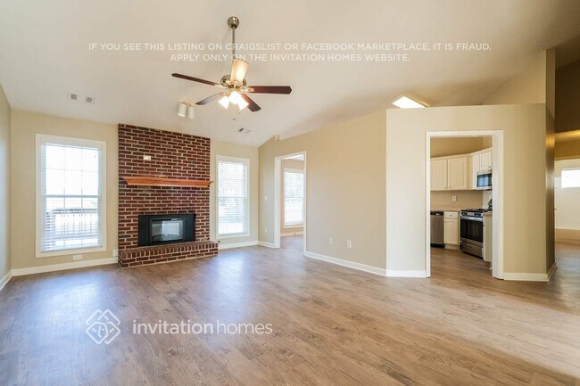 Building Photo - 890 Madison Chase Way