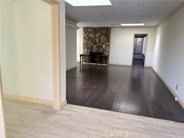 Foto del edificio - 2151 Johnson Ct