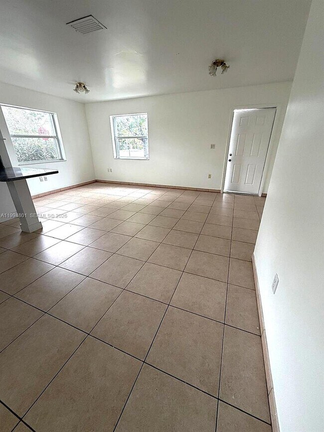 Foto del edificio - 14140 NE 2nd Ct