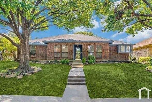 Primary Photo - 4421 Seedling Ln