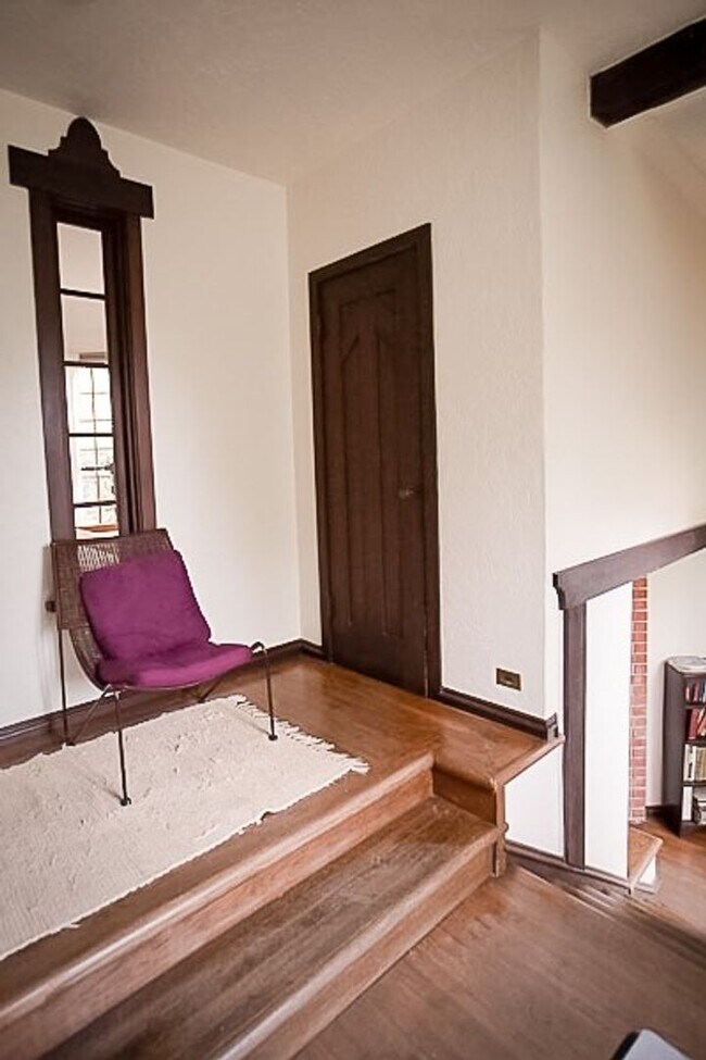 Foto del edificio - Hawthorne Apartment
