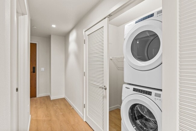 Photo - Portal Eugene Apartments