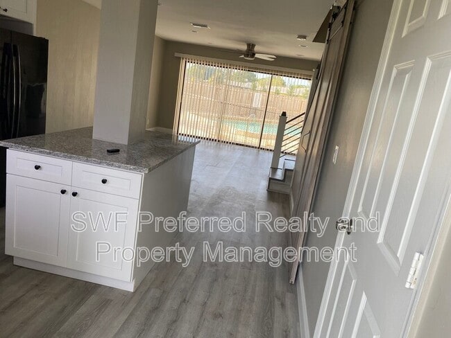 Foto del edificio - 4318 SE 5th Ave