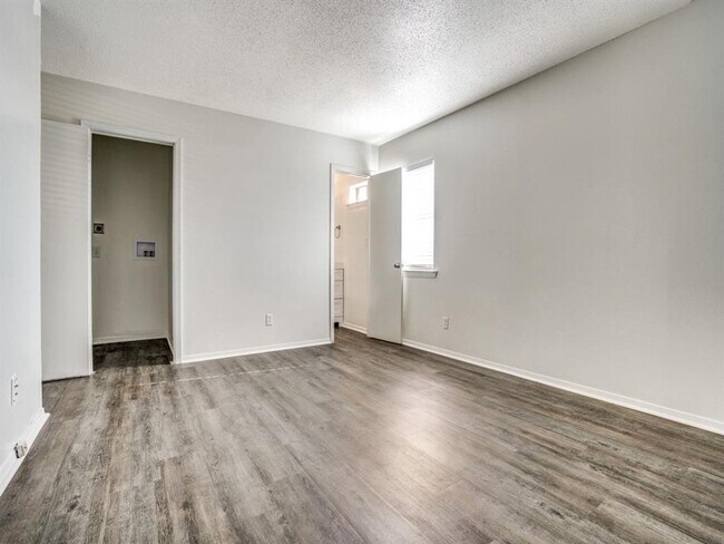 Building Photo - 4311 Bowser Ave