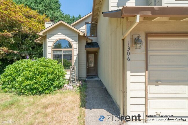 Building Photo - 3 br, 2.5 bath House - 1306 Ann Ct, West L...