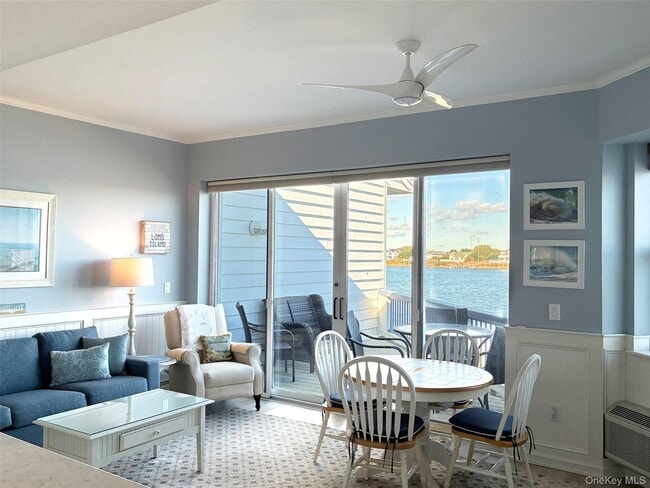 Building Photo - 250 Dune Rd