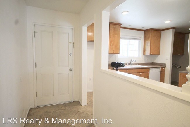 Building Photo - 3 br, 2 bath House - 2356 Lupin Street