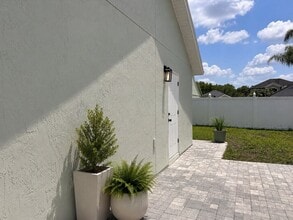 Building Photo - 6750 Bouganvillea Crescent Dr