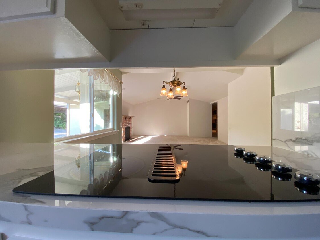 Foto principal - 1217 W Tenaya Way