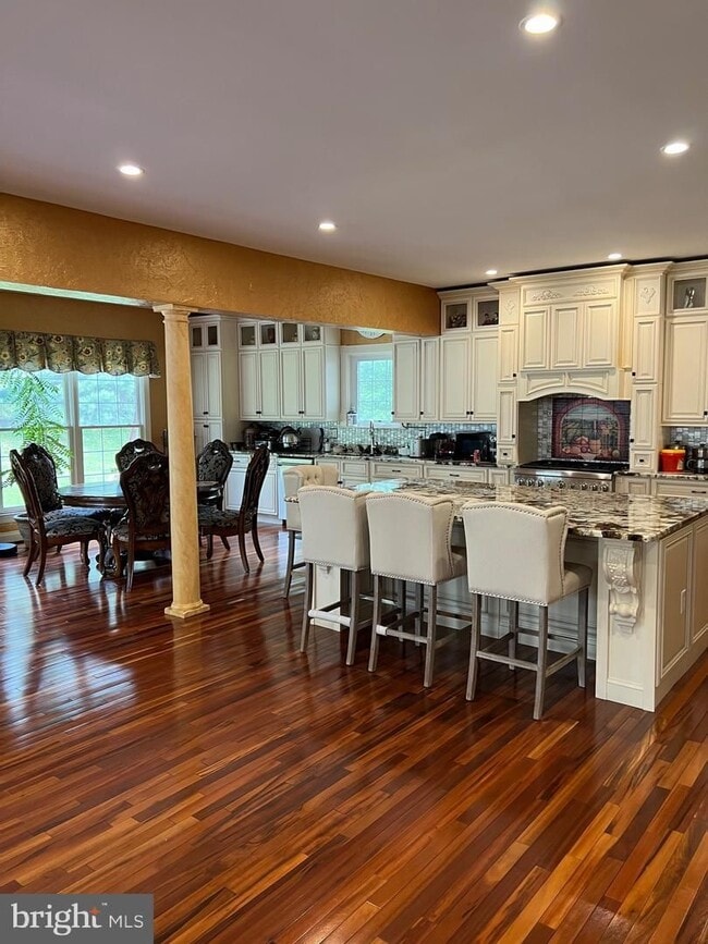 Foto del edificio - 3911 Arbor Crest Way