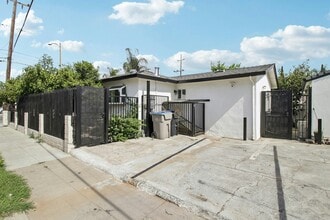 Building Photo - 105 S King Rd