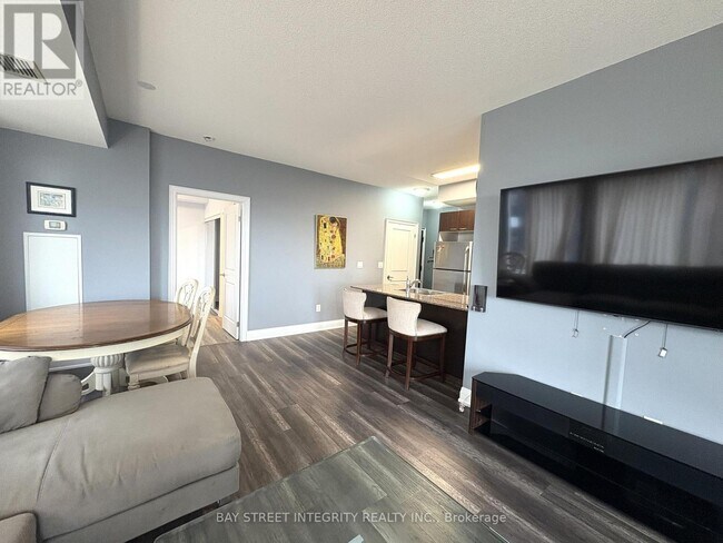 Building Photo - 385 Prince of Wales Dr