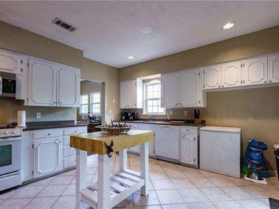 Foto del edificio - 1817 Thomas Pl