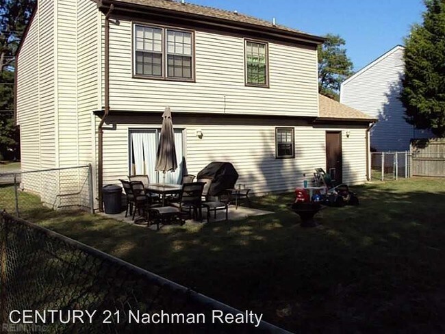 Building Photo - 3 br, 1.5 bath House - 100 Saunders Road