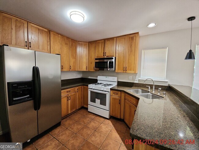 Building Photo - 7102 Sir Galahad Way