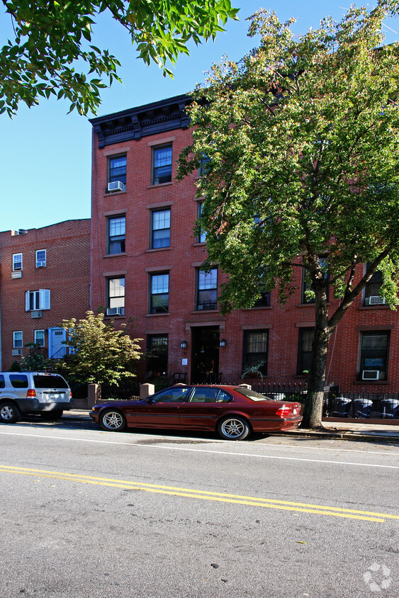 Building Photo - 51 3rd St