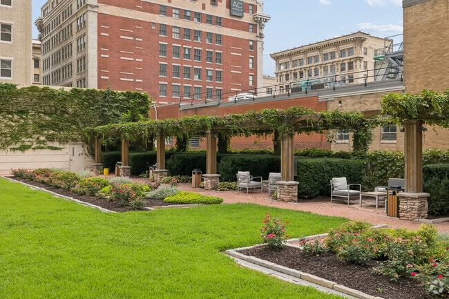 Rooftop Terrace - 929 Residences