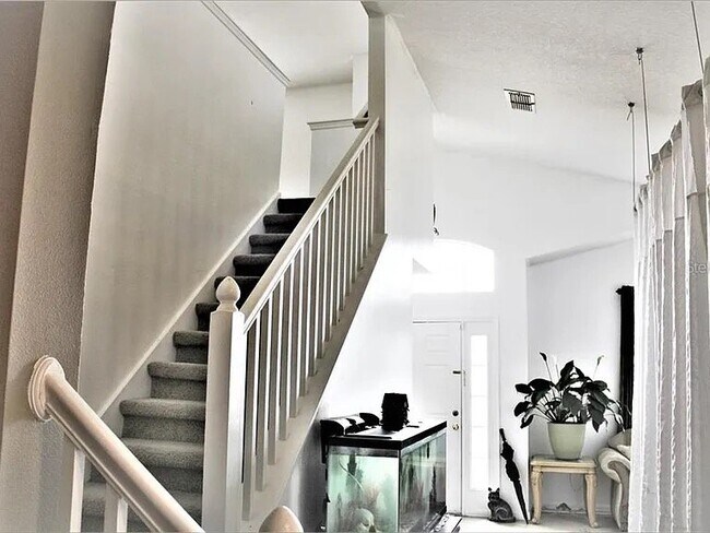 Foto del edificio - 1021 Hacienda Cir