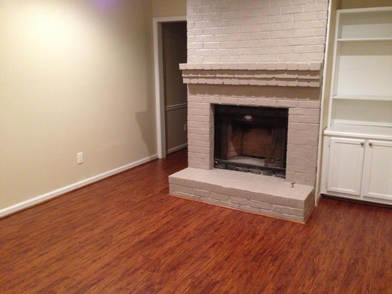 Primary Photo - 5281 Oakridge Dr
