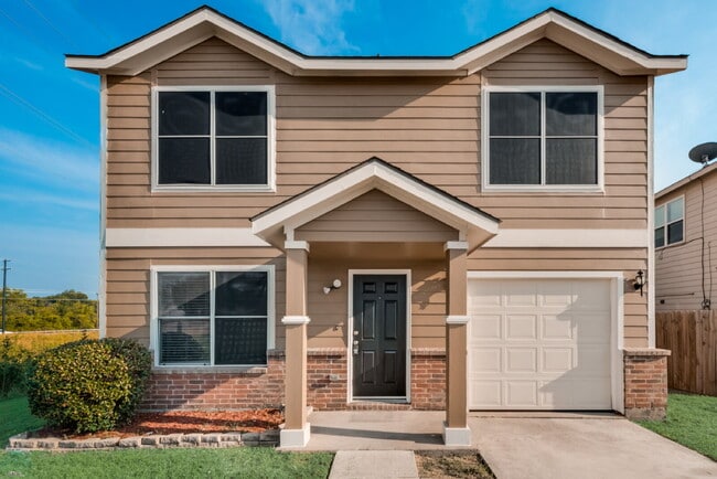 Photo - 1161 Condor Dr