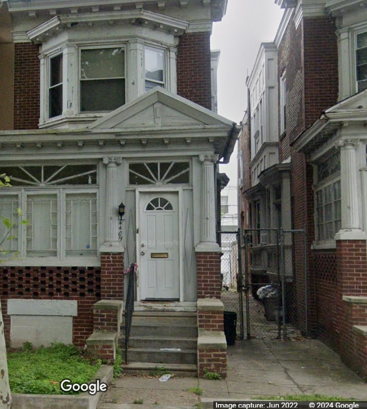 Primary Photo - 4409 N 9th St