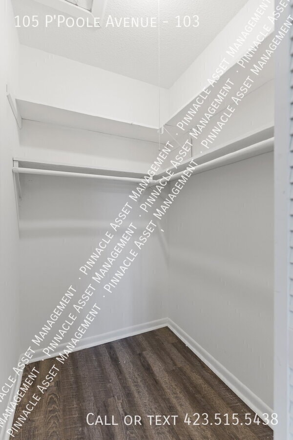 Photo - 105 P'Poole Avenue-103 Apartment