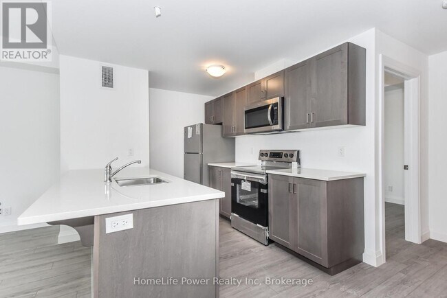 Building Photo - 170 Northumberland Rd