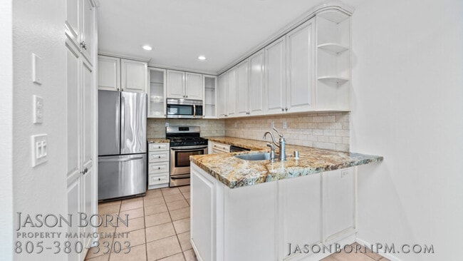 Foto del edificio - 4273 Las Virgenes Rd