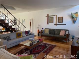 Building Photo - 7 Hughes Pl