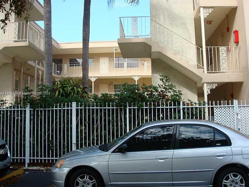 Foto principal - 2031 Dewey St
