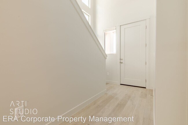 Foto del edificio - 4 br, 2.5 bath House - 4094 E. Phobos Lane