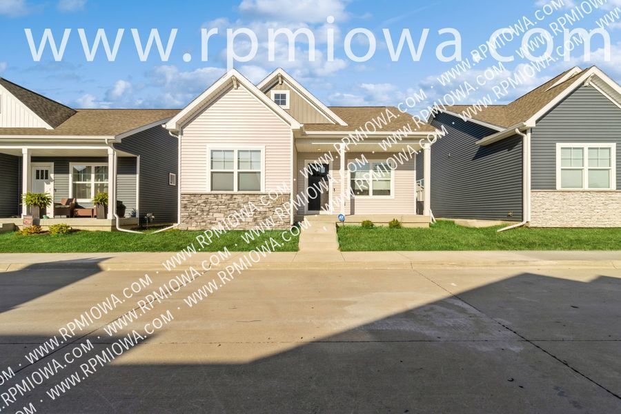 CHARMING HOME!! 3 Bedroom, 2.5 Bathroom H... - CHARMING HOME!!  3 Bedroom, 2.5 Bathroom H...