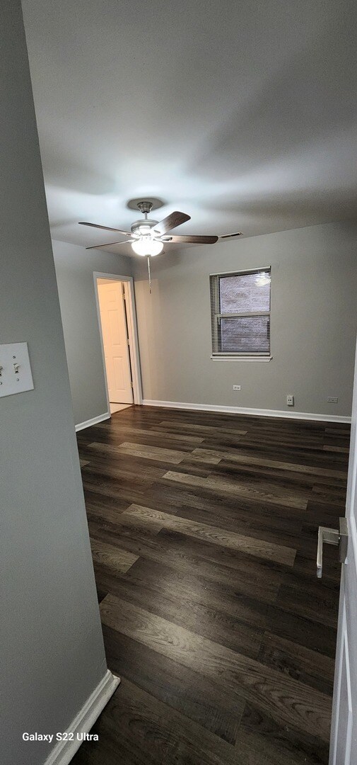 Foto del edificio - 644 W 123rd St