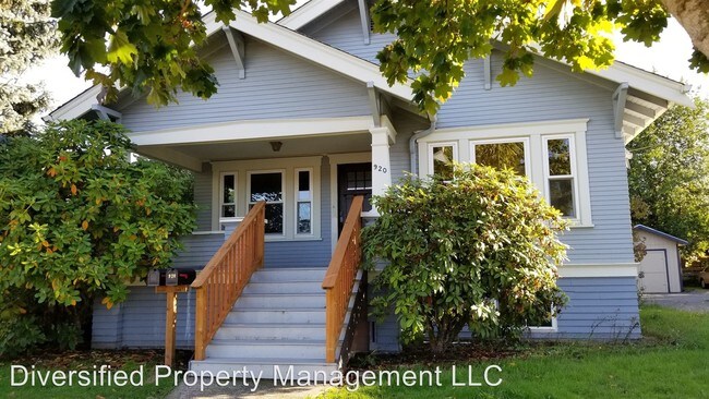 Building Photo - 920-922 SW 9th Ave