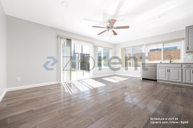 Foto del edificio - 10959 Bali Ln